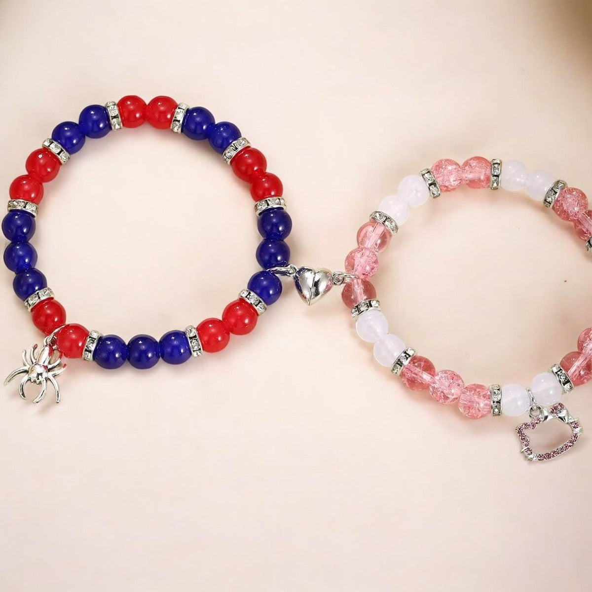 Hello Kitty x Spiderman Ensemble de bracelets assortis